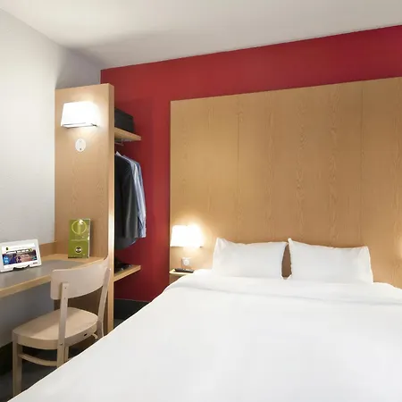 Otel Centre Alpexpo
