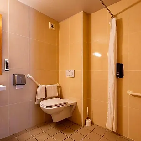 Centre Alpexpo Hotel